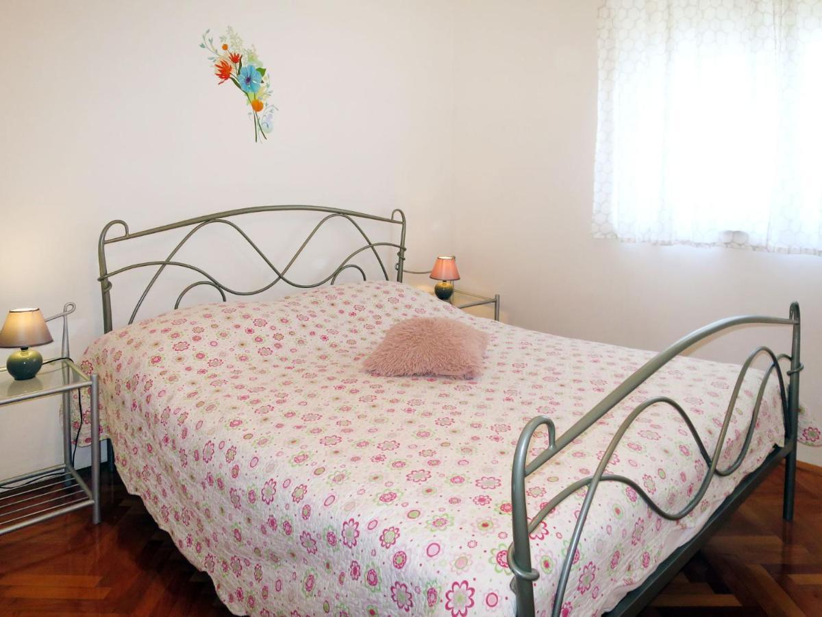 Lucia - Zad116 By Interhome Apartament